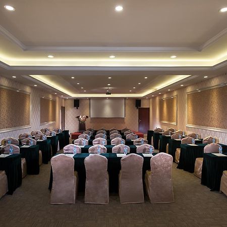 Vienna Hotel Hebei Zhuozhou High Speed Train Station Экстерьер фото